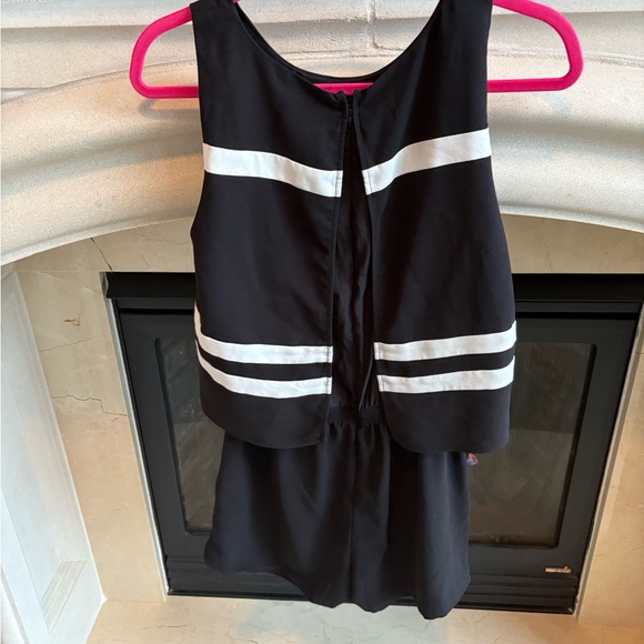 Parker size medium romper - Picture 3 of 5